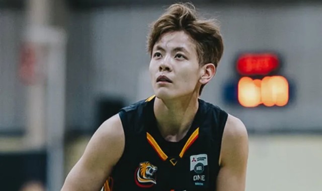 NBL1联赛：杨舒予12分4板5助，墨尔本老虎68-71不敌吉隆联