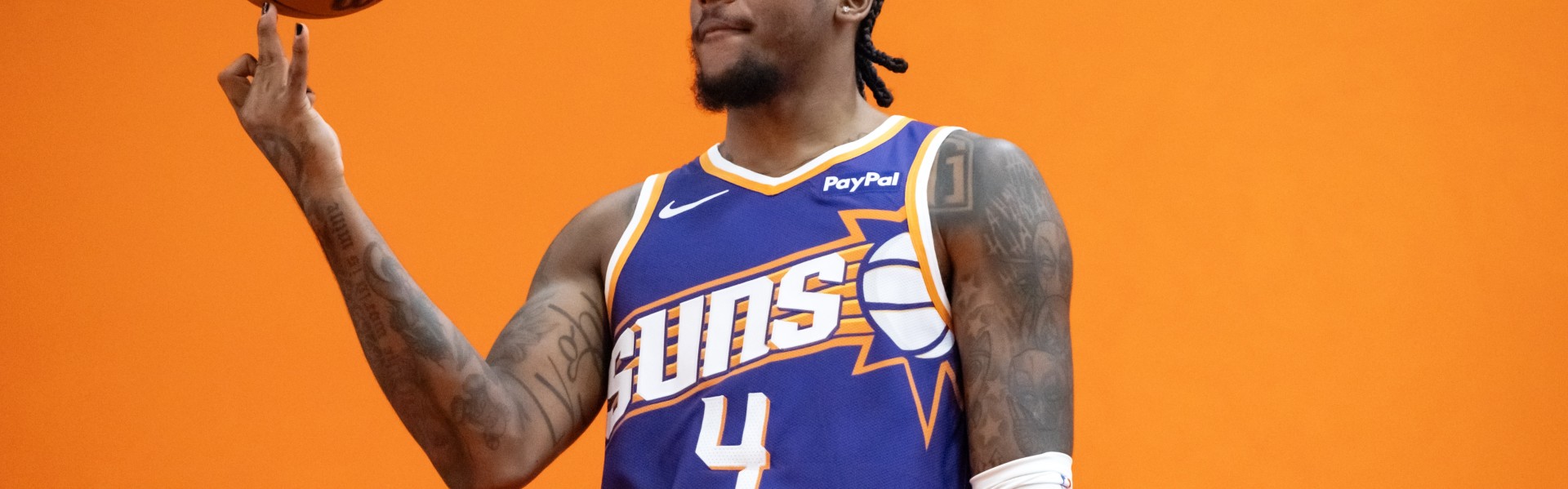 开云体育入口-明天太阳迎战勇士 杰伦·格林出战成疑 布克继续缺阵