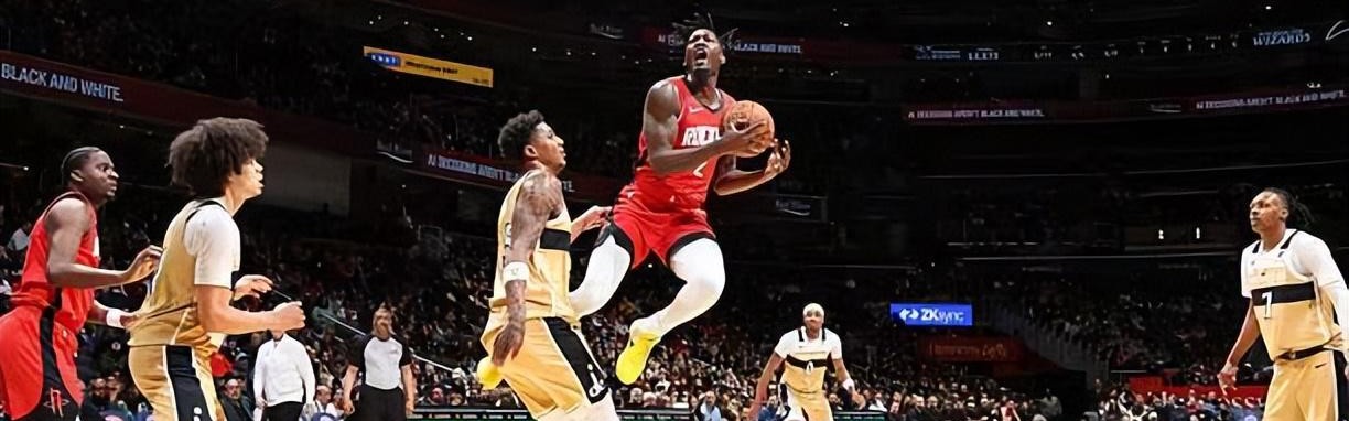 场上效果不佳又能怎样，火箭锋线新援的出场时间刷新了赛季新高？